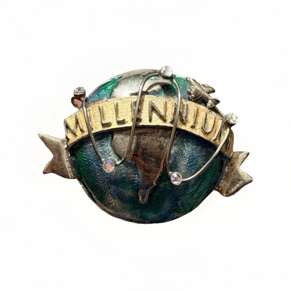Vintage Y2K Millennium Globe Brooch Kenneth Cole Rare!